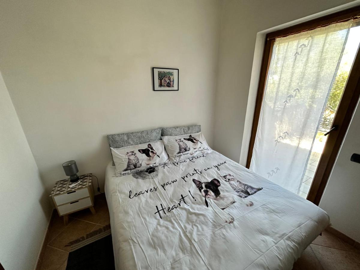 Crock House Villa Funtana Meiga Екстериор снимка