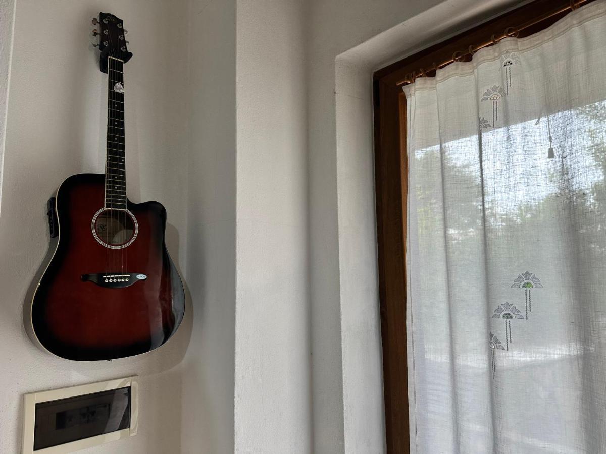 Crock House Villa Funtana Meiga Екстериор снимка